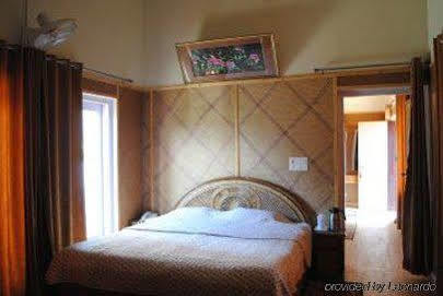 Clarks Inn Binsar Zewnętrze zdjęcie